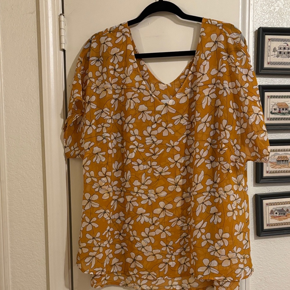 Cabi Thrive Top